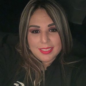 Meet your Posher, Catherine